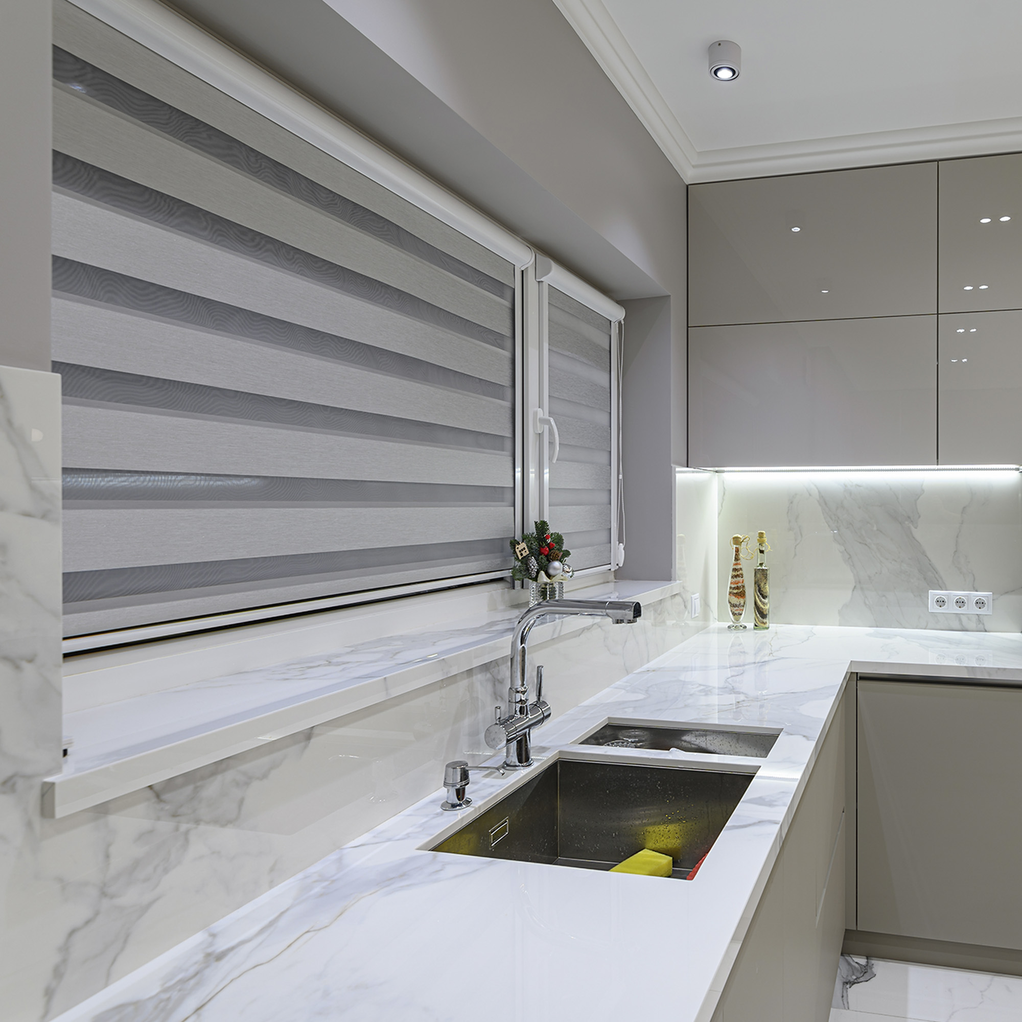 Zebra Roller Blind | Dark Grey Lifestyle