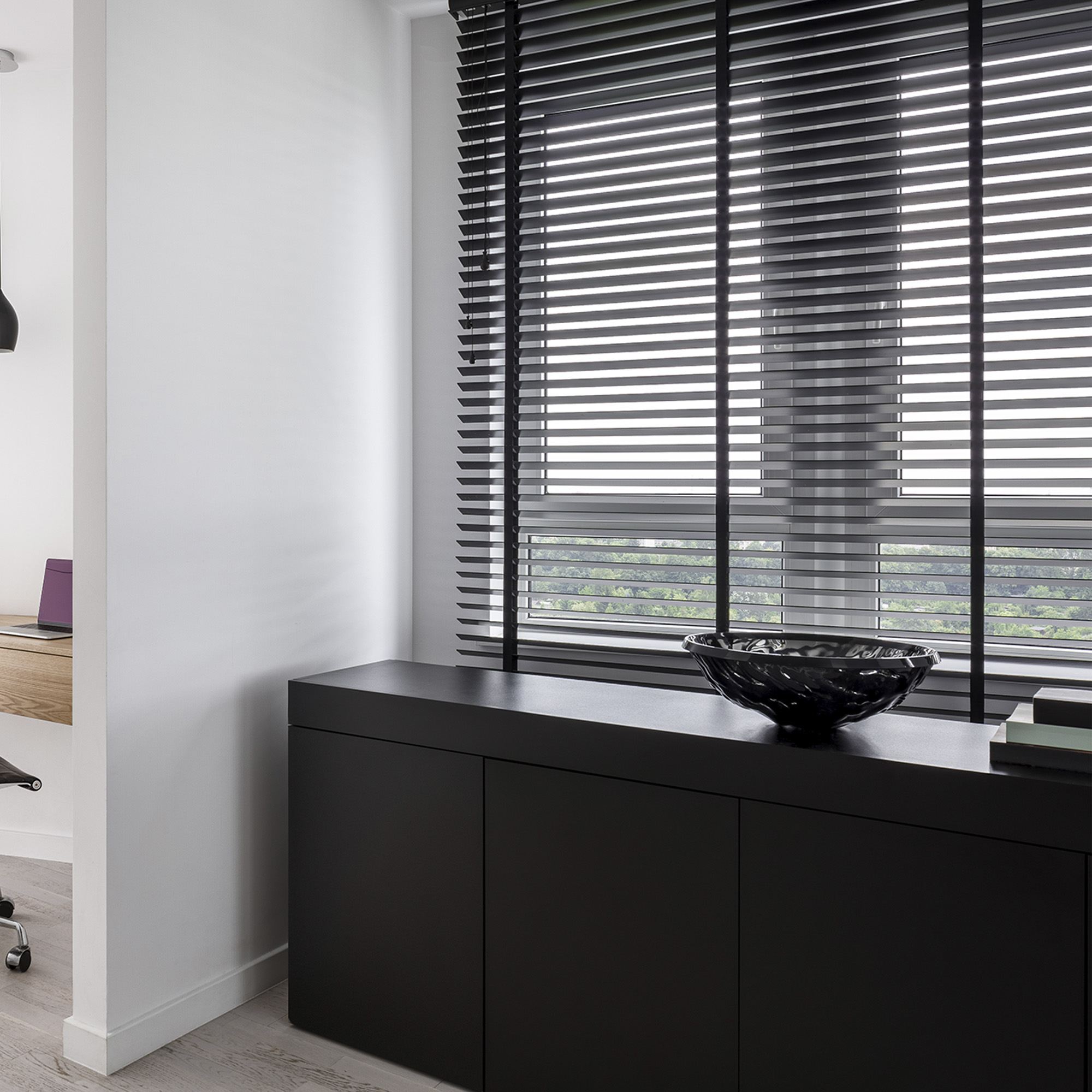 25MM ALUMINIUM VENETIAN BLIND MATTE BLACK - Image 7